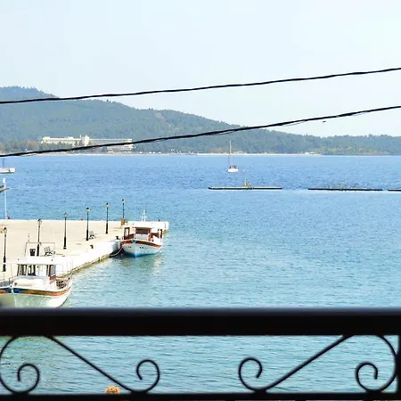 Glaros Blue * Néosz Marmarász