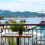Hotel Glaros Blue *