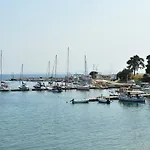 Glaros Blue Hotel *