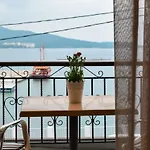 Glaros Blue Hotel *