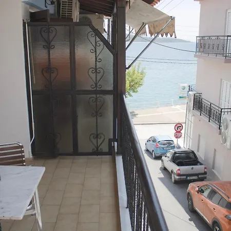 Glaros Blue Hotel