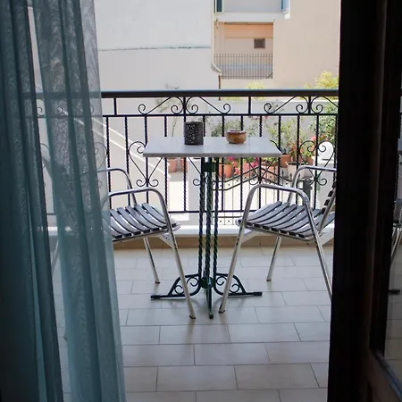 Glaros Blue Отель Неос-Мармарас