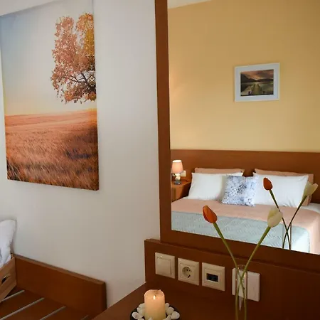 Glaros Blue Hotel *