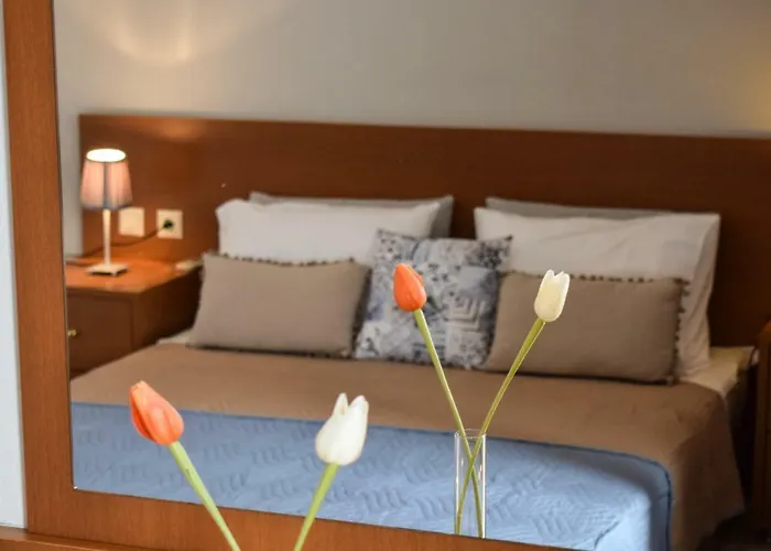 Glaros Blue Hotel
